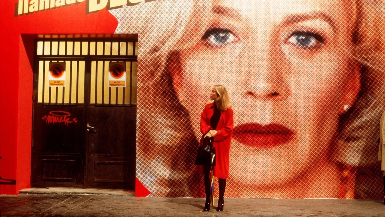 ‘Tudo Sobre Minha Mãe’ e a maturidade emocional de Pedro Almodóvar | CRÍTICA